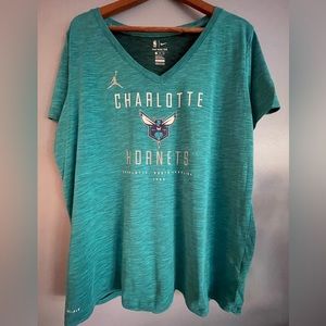 Jordan Nike Dri Fit Teal Charlotte Hornets Short Sleeve V-Neck Shirt Plus Sz 2XL
